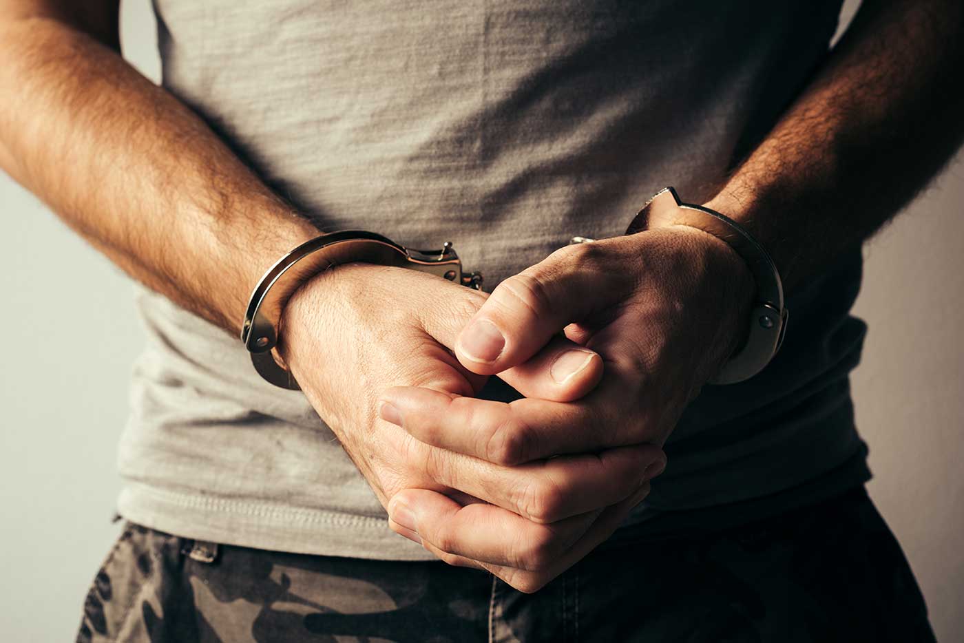 Projeto prevê crime de extorsão contra empresas, com pena de até dez ...